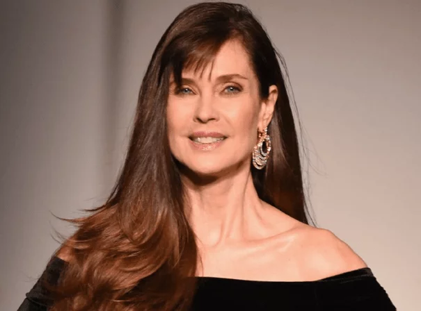 Carol Alt