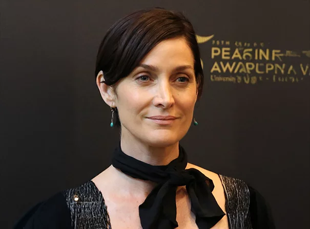 Carrie Anne Moss