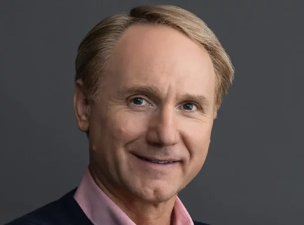 Dan Brown
