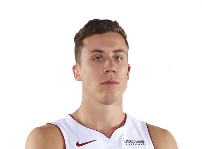 Duncan Robinson