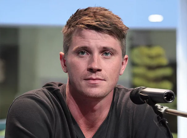 Garrett Hedlund