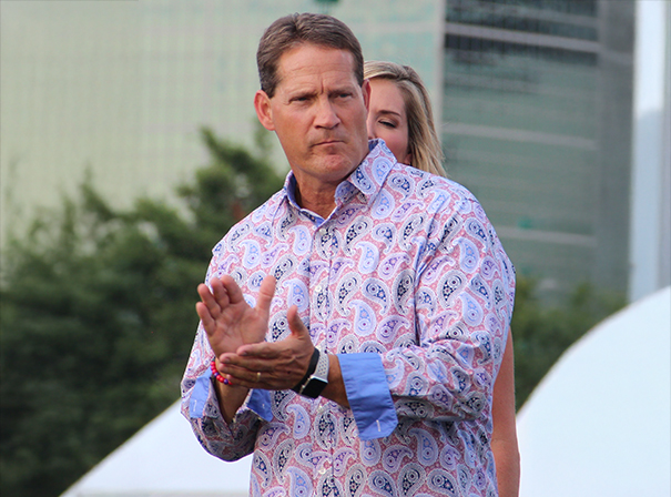Gene Chizik