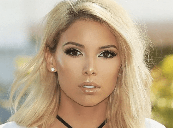 Lustrelux (Katy DeGroot)