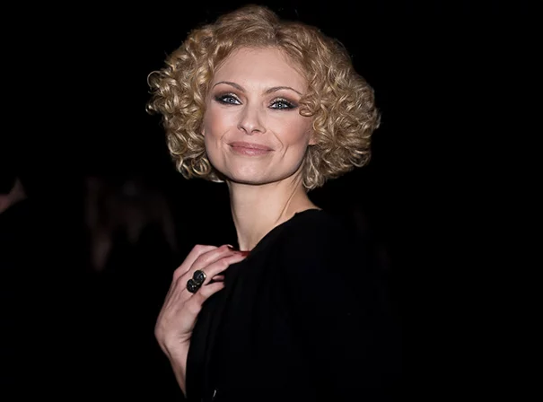 Myanna Buring